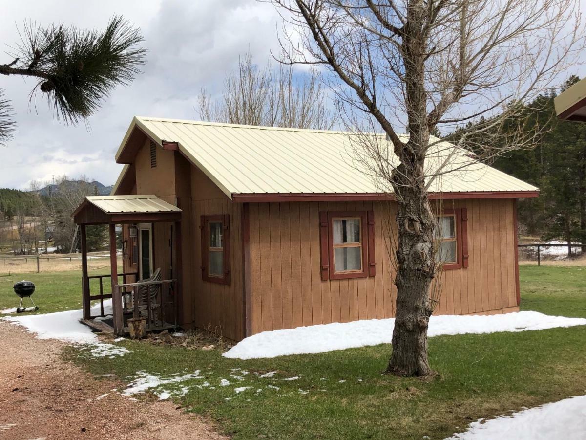 Black Hills Cabins At Quail'S Crossing Hill City Exterior foto