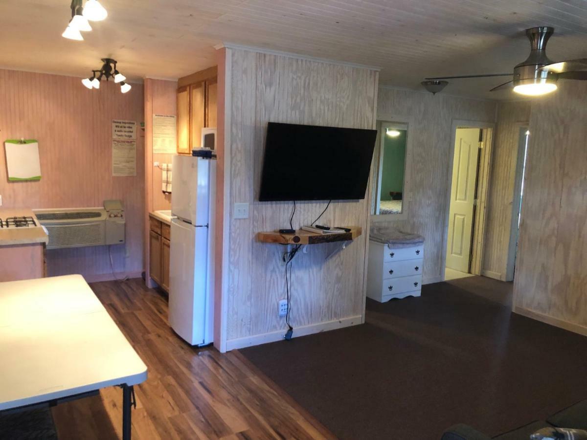 Black Hills Cabins At Quail'S Crossing Hill City Exterior foto